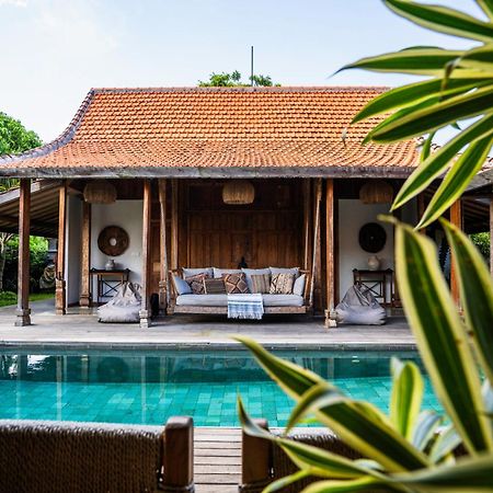 The Padang Villa Jungle Escape 5 Mins Drive From Uluwatu'S Beaches Exterior photo